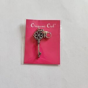 Origami Owl Silver Sentiments Key Dangle Silver With Crystal 1.5" Long